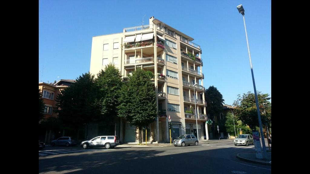 Ai Giardini Rooms -Vicino Ospedale Borgo Trento E Centro Storico Verona Exterior foto