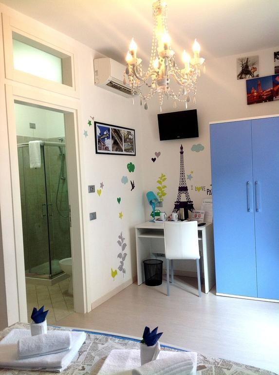 Ai Giardini Rooms -Vicino Ospedale Borgo Trento E Centro Storico Verona Exterior foto