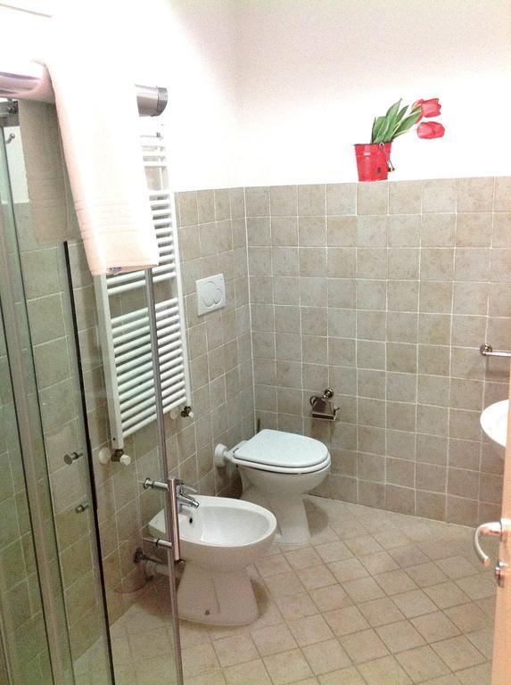 Ai Giardini Rooms -Vicino Ospedale Borgo Trento E Centro Storico Verona Zimmer foto