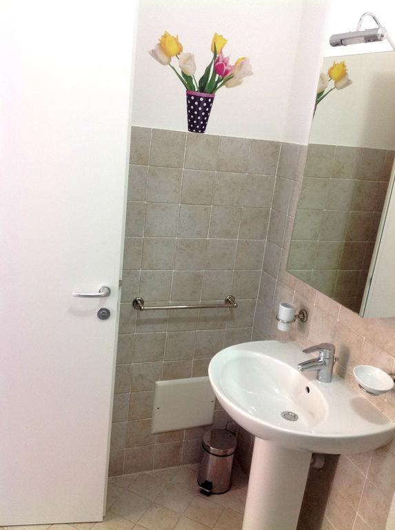 Ai Giardini Rooms -Vicino Ospedale Borgo Trento E Centro Storico Verona Zimmer foto