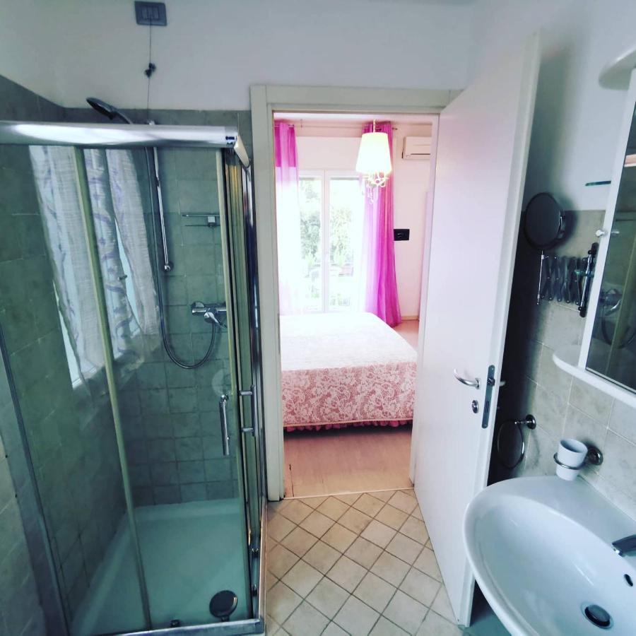 Ai Giardini Rooms -Vicino Ospedale Borgo Trento E Centro Storico Verona Exterior foto